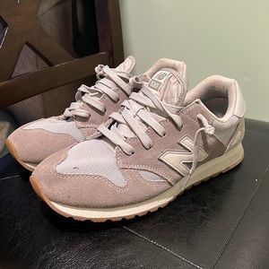 New Balance Sneakers